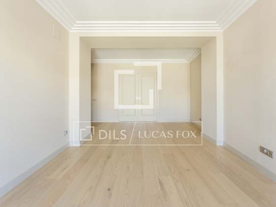 Algunes de les imatges digitals utilitzades són aproximatives : 3