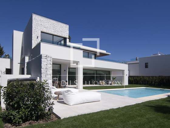 Algunes de les imatges digitals utilitzades són aproximatives : 2