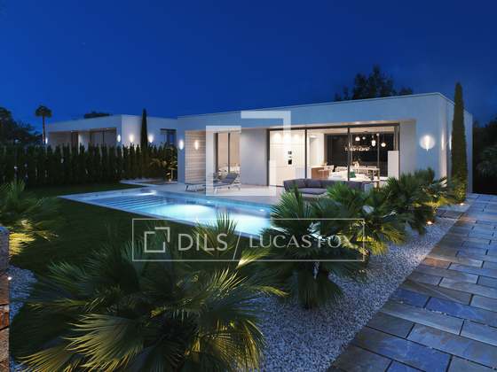 Villa con 70 m² de terraza en venta en Alicante ciudad