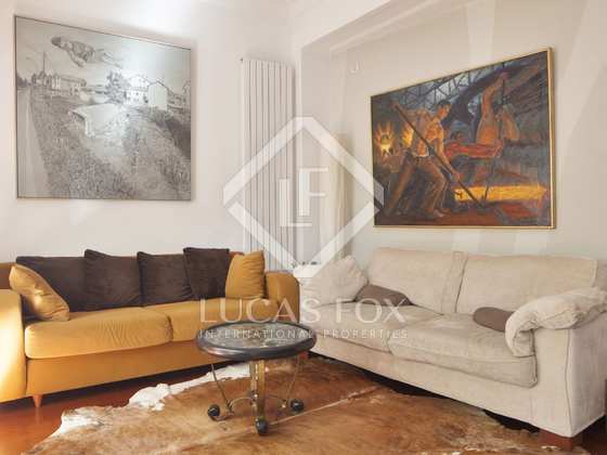 2-bedroom designer apartment for sale in Barcelona Old Town