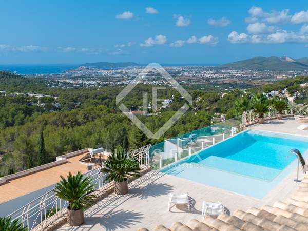 634m² hus/villa med 220m² terrass till salu i Ibiza Stad