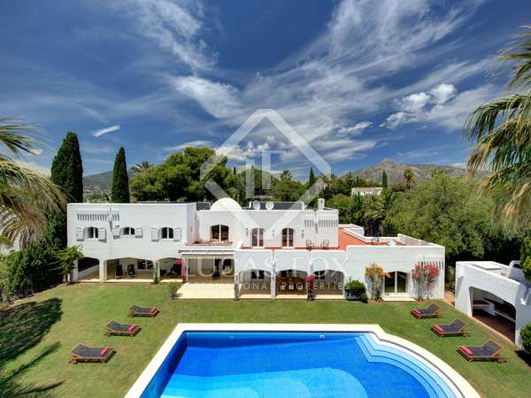 Casa / villa de 573m² en venta en Nueva Andalucía