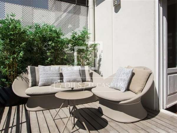 在 El Mercat, 瓦伦西亚 150m² 出售 顶层公寓 包括 40m² 露台