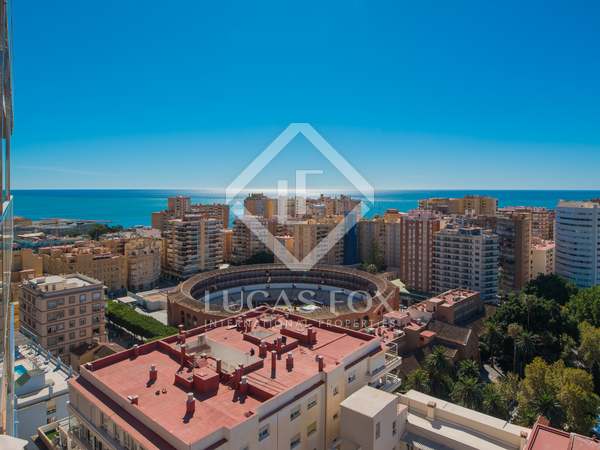 178m² apartment with 20m² terrace for sale in Malagueta - El Limonar