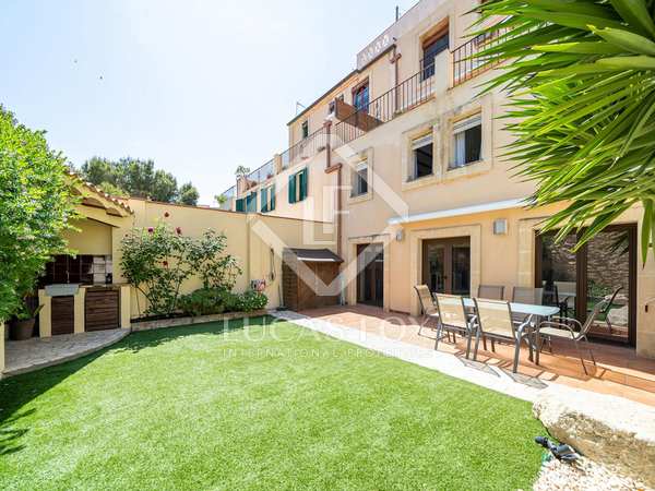 219m² apartment with 74m² garden for sale in Torredembarra