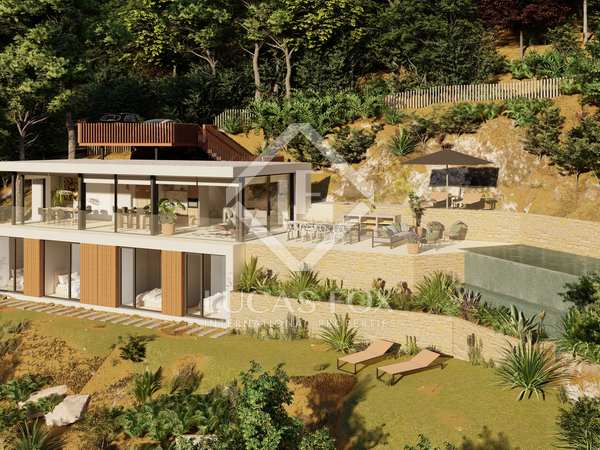 280m² house / villa for sale in Santa Cristina, Costa Brava
