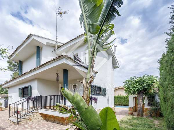 Casa / villa de 318m² en venta en La Eliana, Valencia