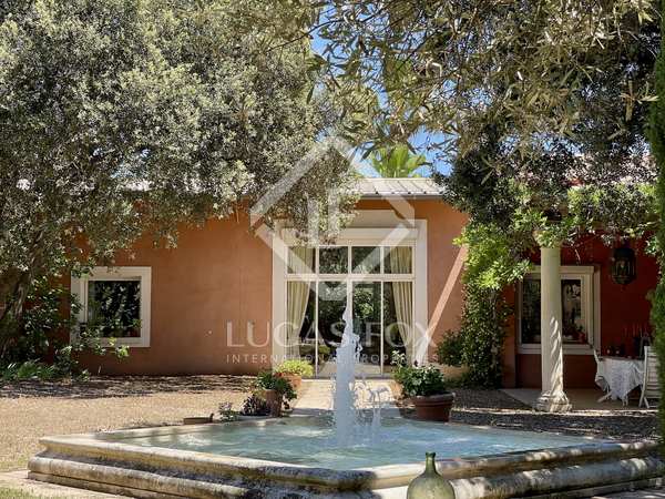 300m² house / villa with 10,000m² garden for sale in Montpellier Region