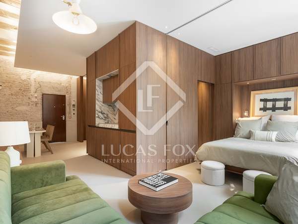 Piso de 54m² en venta en Sant Antoni, Barcelona