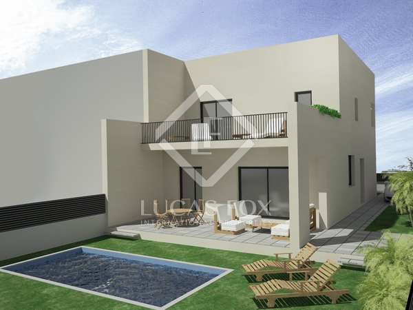 Дом / вилла 300m² на продажу в Виланова и ла Жельтру