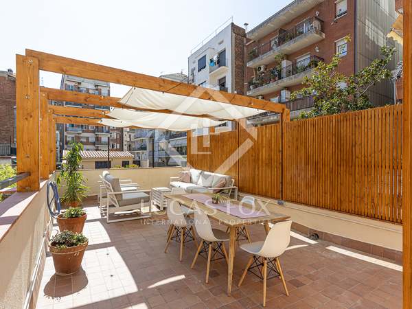 142m² apartment with 45m² terrace for sale in Eixample Right