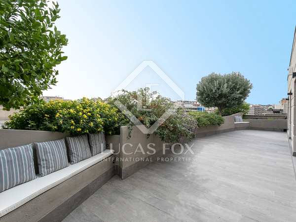 310m² penthouse with 80m² terrace for sale in Eixample Left