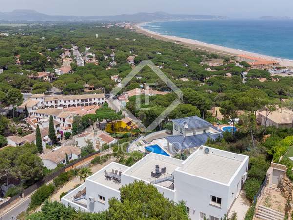 Casa / villa de 523m² en venta en Sa Riera / Sa Tuna