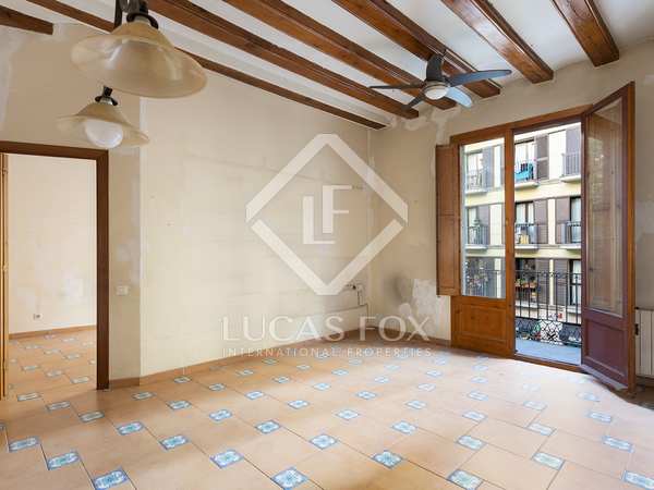 147m² apartment with 9m² terrace for sale in El Born