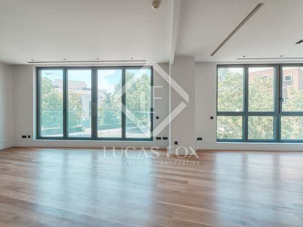 164m² apartment for sale in El Viso, Madrid