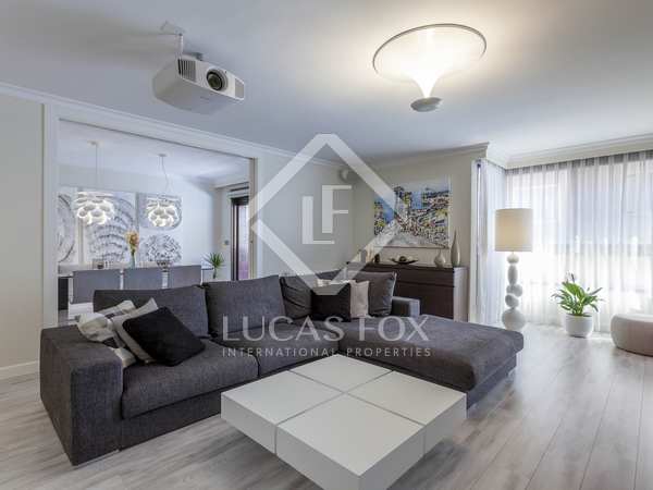 259m² apartment for rent in Extramurs, Valencia
