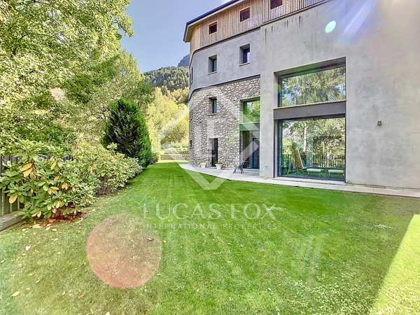 Casa / vila de 746m² à venda em Encamp, Andorra