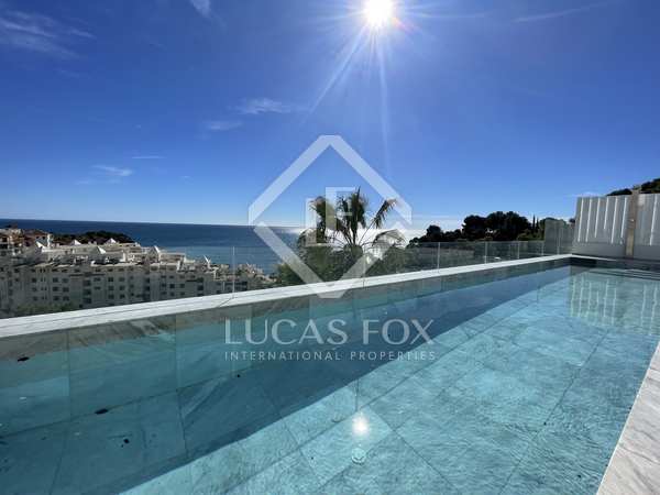 243m² apartment with 29m² garden for sale in Altea Town