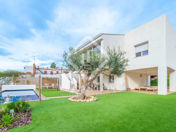 234m² house / villa for sale in St Pere Ribes, Barcelona