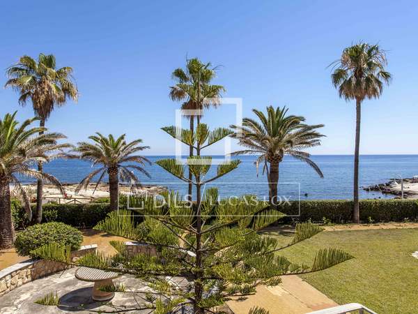 Casa / Vila de 350m² à venda em Dénia, Costa Blanca