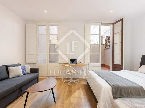 48m² apartment with 19m² terrace for sale in Eixample Left
