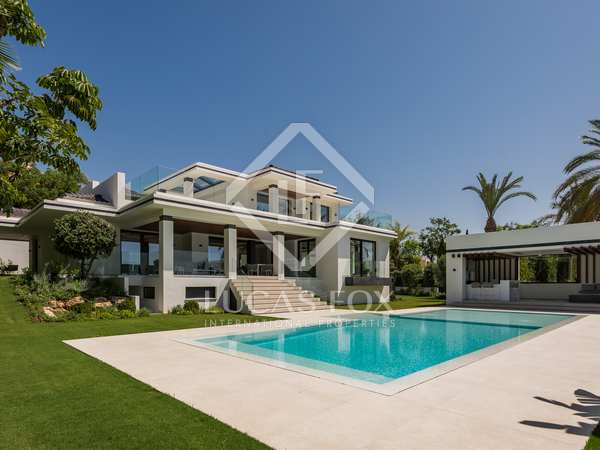 842m² house / villa for sale in Estepona, Costa del Sol