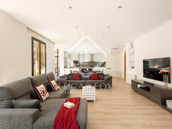 198m² apartment with 24m² terrace for sale in Eixample Right