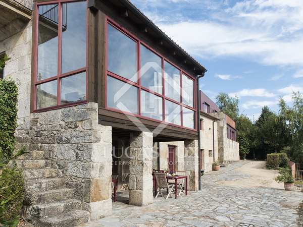 Casa de 950 m² en venta en Pontevedra, Galicia