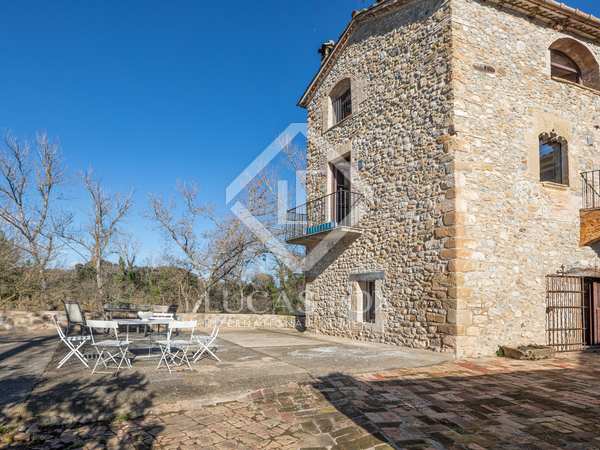 450m² country house for sale in Pla de l'Estany, Girona
