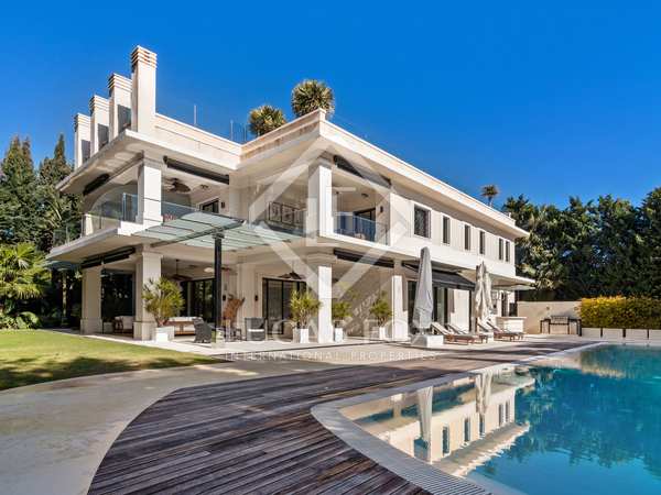 Villa van 1,474m² te koop in Golden Mile, Costa del Sol