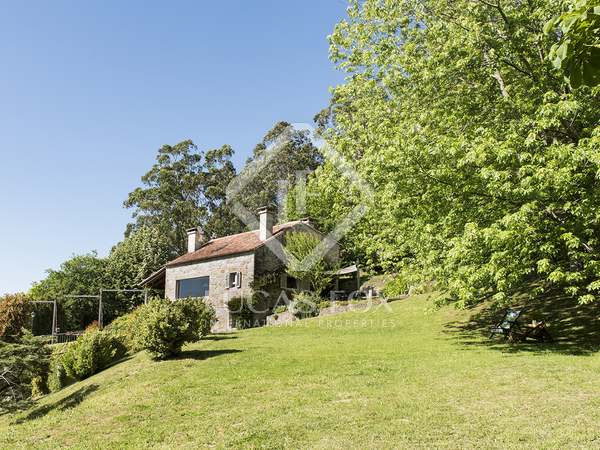 Villa van 350m² te huur in Pontevedra, Galicia