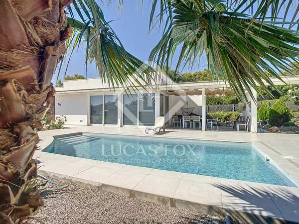 Villa van 256m² te koop in Sant Lluis, Menorca