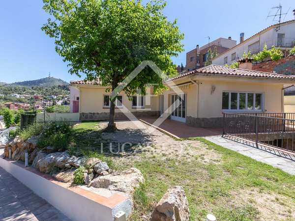 253m² house / villa with 452m² garden for sale in Sant Just