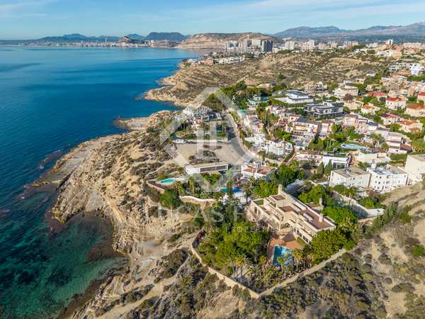 1,648m² house / villa for sale in Cabo de las Huertas