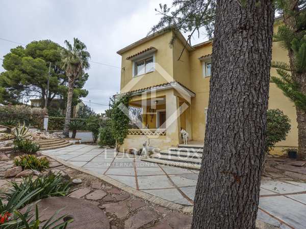 Casa / vil·la de 407m² en venda a La Canyada, València