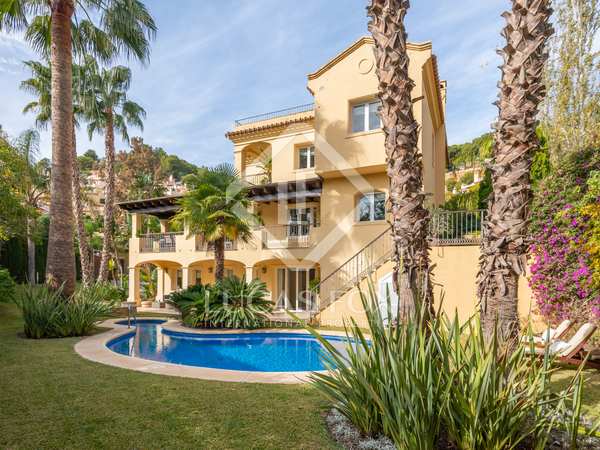 Casa / villa de 415m² en venta en Pinares de San Antón - El Candado