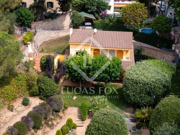 370m² house / villa for sale in Teià, Barcelona