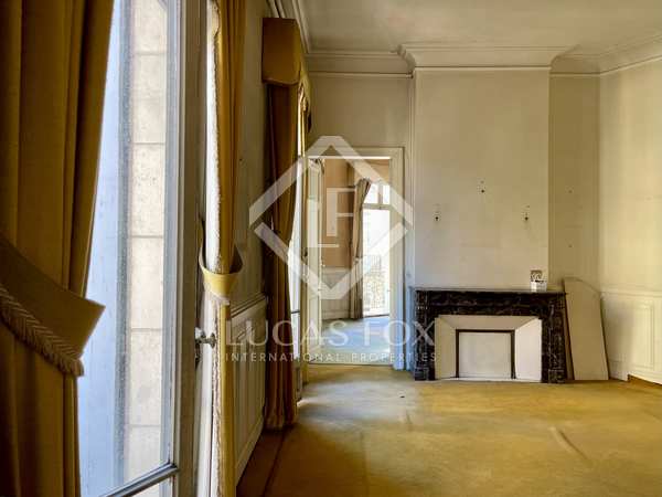 109m² apartment with 25m² terrace for sale in Montpellier Centre