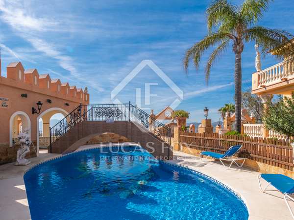 800m² house / villa for sale in Malagueta - El Limonar