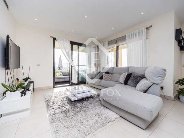 138m² penthouse with 181m² terrace for sale in East Marbella