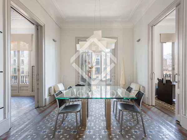 357m² apartment for sale in Eixample Left, Barcelona