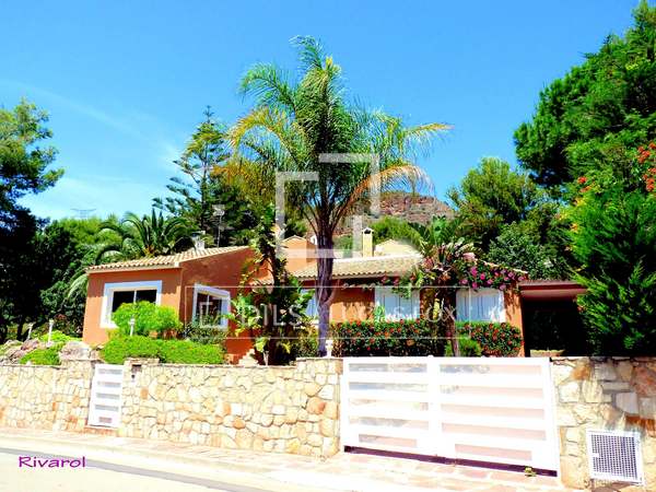 Casa / Vila de 140m² with 20m² terraço à venda em Puzol