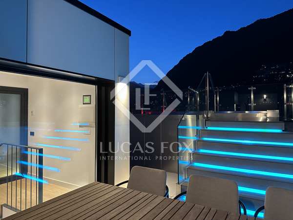 190m² penthouse with 140m² terrace for rent in Escaldes