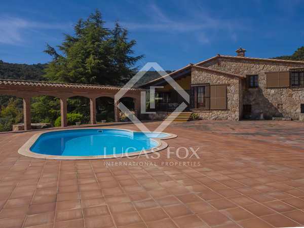 huis / villa van 340m² te koop in Santa Cristina