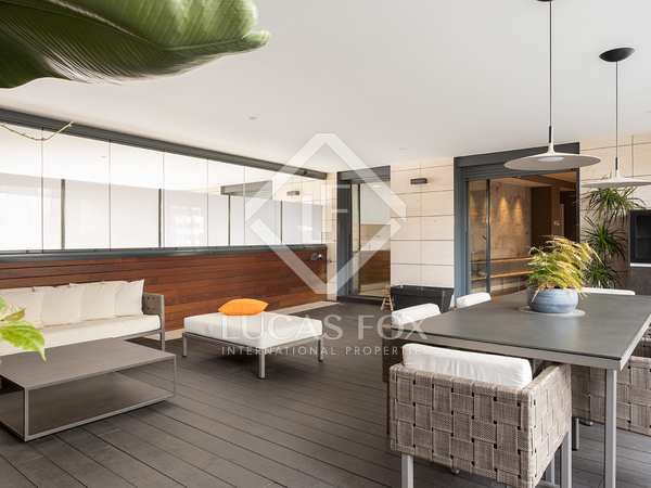 Appartamento di 135m² con 67m² terrazza in vendita a Les Corts