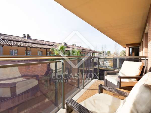 133m² apartment with 12m² terrace for sale in Sant Cugat