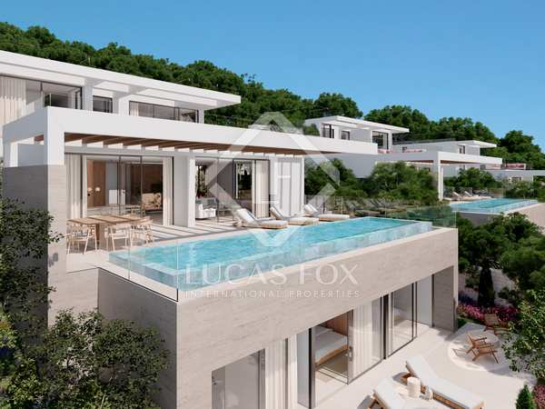 341m² house / villa with 290m² garden for sale in Santa Eulalia
