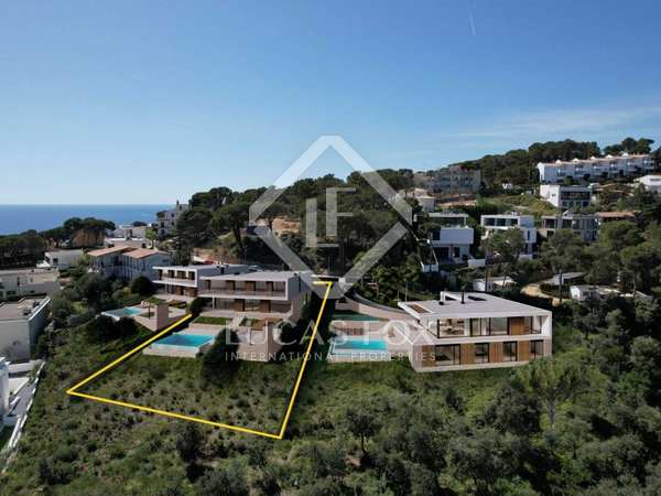 338m² hus/villa med 33m² terrass till salu i Calonge