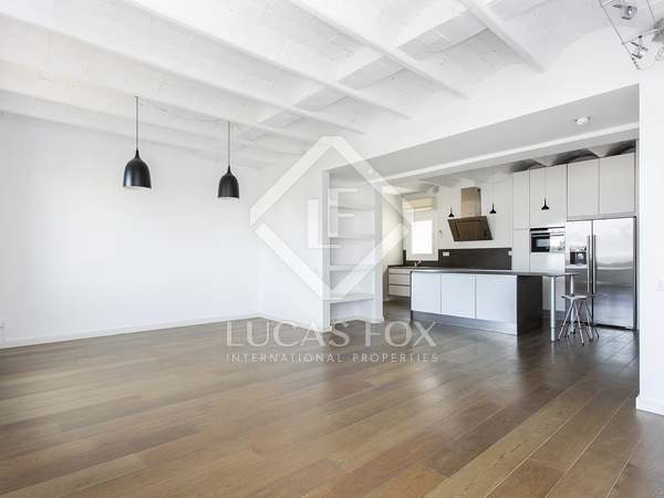 185m² apartment for rent in Eixample Right, Barcelona