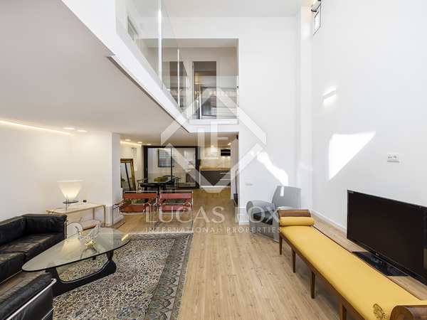 Casa / vil·la de 160m² en venda a El Clot, Barcelona